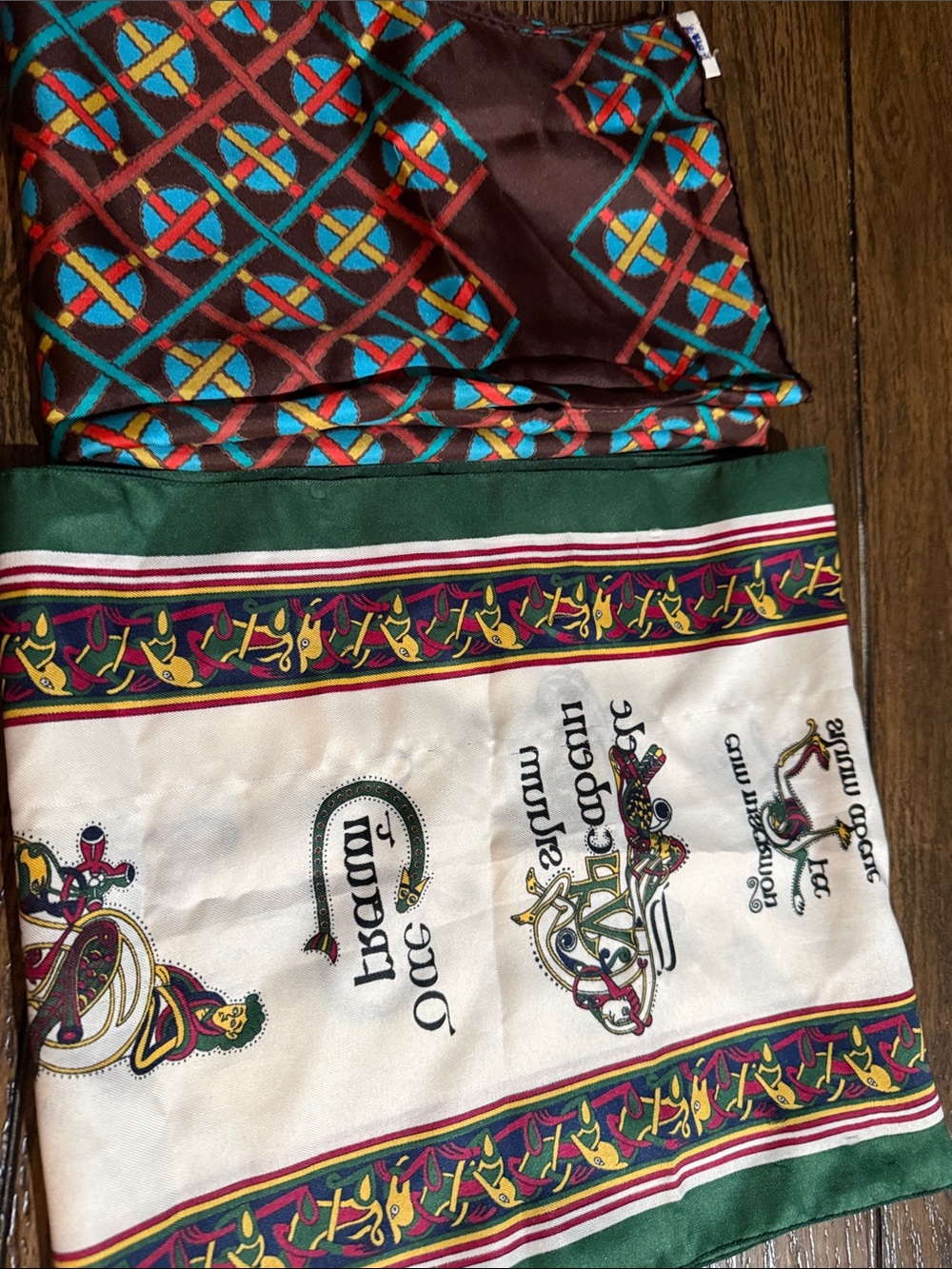 A lot of 2 scarves silk/ polyester made in ITALY/JAPAN